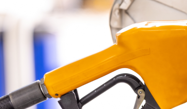 Posto é lacrado após benzeno superar limite em 534 vezes
