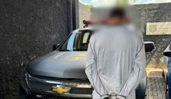 Entregador é preso suspeito de matar jovem em cemitério de Goiânia