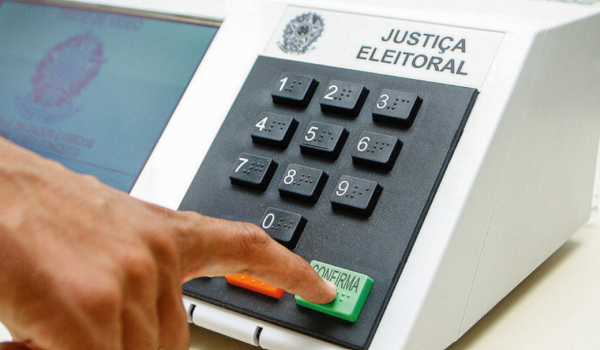 Eleições 2026: veja o que pode e o que é proibido ao votar
