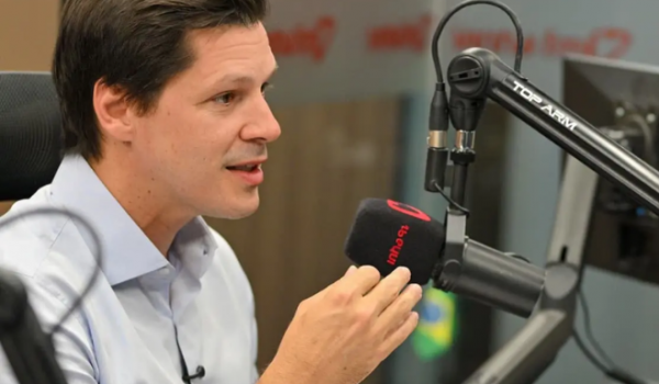 Daniel Vilela propõe 