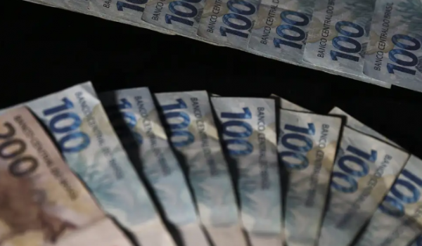 Argentina gasta milhões recebidos por engano e diz que pensou ser 