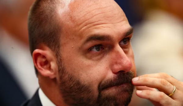EUA criticam condenação de Eduardo Bolsonaro e classificam decisão como perseguição política