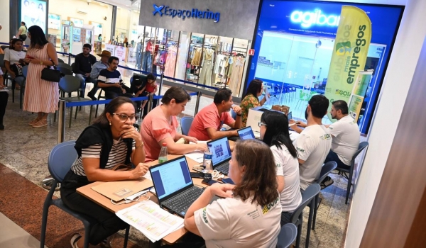 Feirão do Emprego oferta mais de 2 mil vagas em Hidrolândia