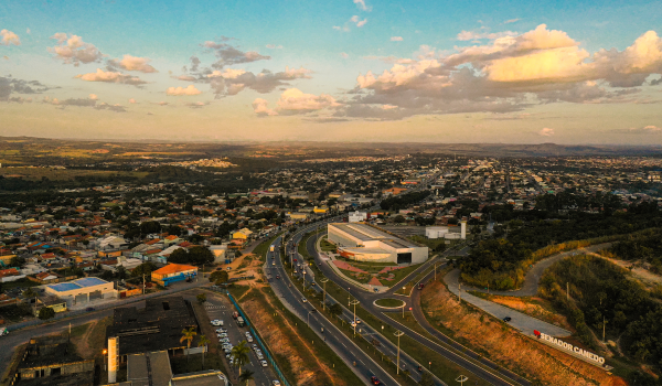 Senador Canedo anuncia concurso público com 1.505 vagas imediatas