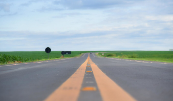 Goiás anuncia pacote bilionário de obras em rodovias