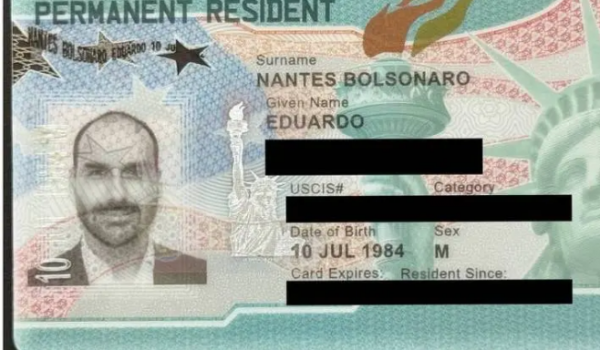 Eduardo Bolsonaro obtém green card e garante residência permanente nos Estados Unidos