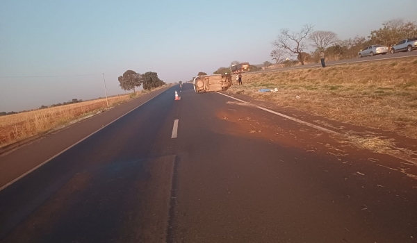 PRF registra 27 acidentes e quatro mortes em rodovias federais de Goiás no fim de semana
