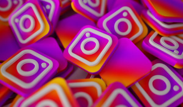 Governo federal reforça proteção e eleva para 16 anos a classificação do Instagram