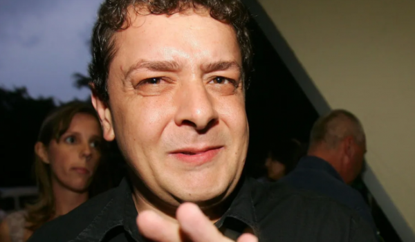 Oposição mira Lulinha e articula nova CPMI para investigar atuação do filho de Lula