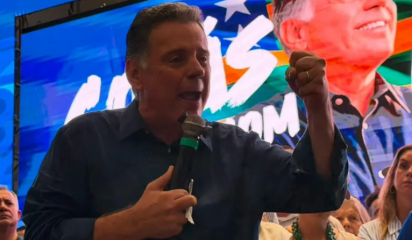 Marconi Perillo critica polarização e promete comparar legado com gestão Caiado durante convenção do PSDB