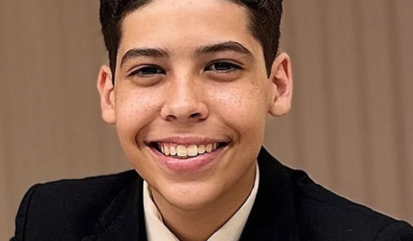 Pais de pastor adolescente vão à polícia após ameaças