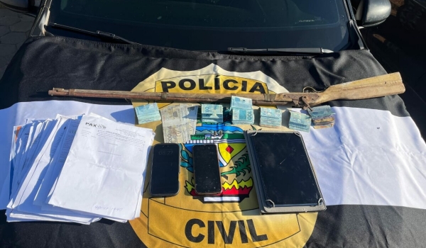 Agente funerário é preso em Goiás por chefiar esquema que desviava dinheiro de clientes e empresas 
