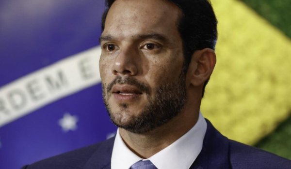 PF mira sede da CBF em operação que investiga compra de votos em Roraima