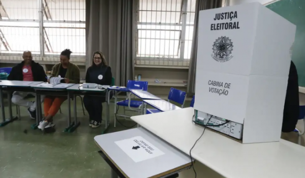 Prazo para tirar ou regularizar título de eleitor termina nesta quarta (06)