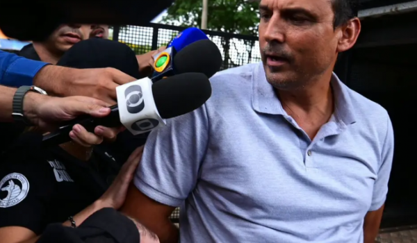 Revolta após prisão: moradores invadem apartamento de síndico investigado por homicídio em Caldas Novas