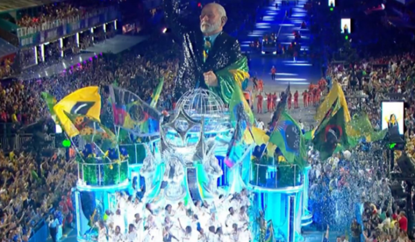 Acadêmicos de Niterói é rebaixada após samba em homenagem a Lula no Rio