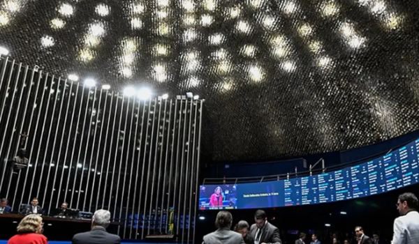 Eleições 2026: entenda o que faz um senador e por que duas vagas estarão em disputa