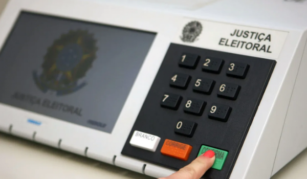 Datafolha: maioria dos brasileiros não lembra em quem votou para cargos legislativos em 2022