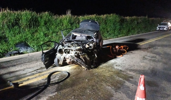 Acidente na BR-364 em Perolândia mata motorista após invasão de pista