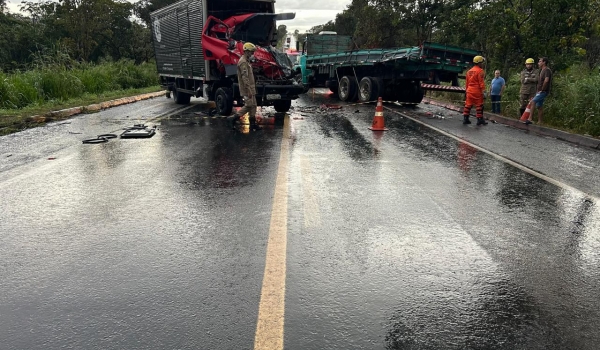 PRF registra 3 mortes em rodovias de Goiás no feriado