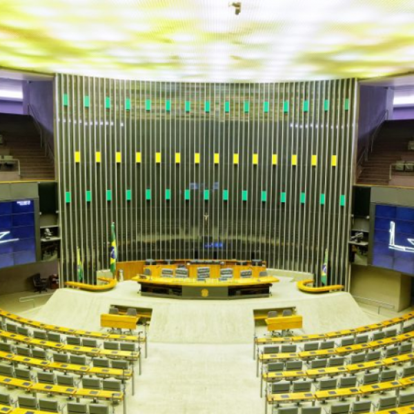 Pelo menos 69 parlamentares eleitos em 2026 são investigados ou respondem a processos criminais