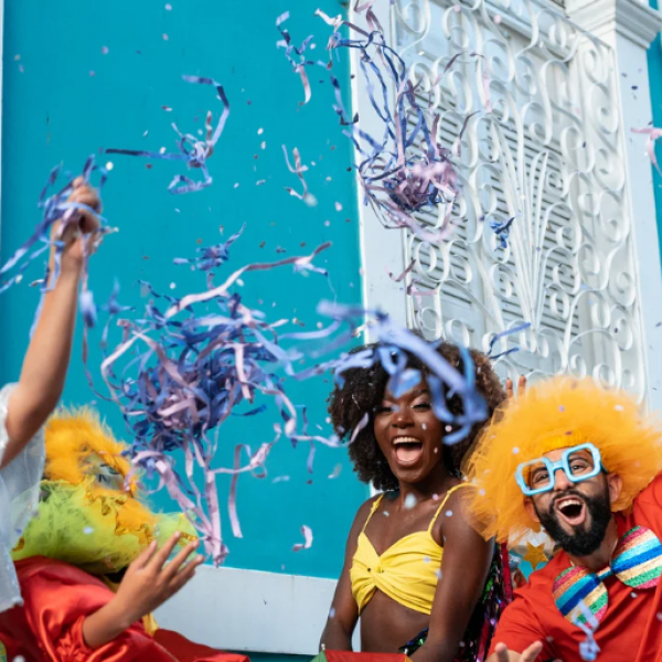 Carnaval 2026: veja datas e saiba se é feriado