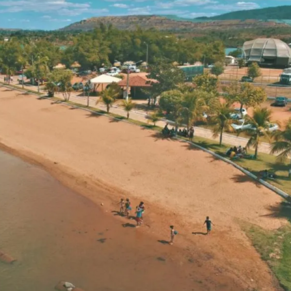 Concurso em Minaçu abre vagas com salários de até R$ 21 mil
