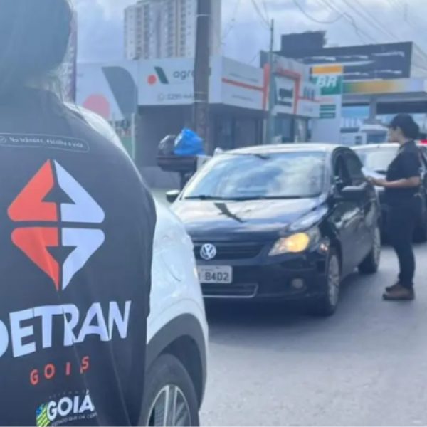 Goiás registra multa de trânsito a cada 8 segundos em 2026