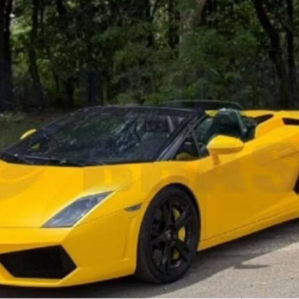 Lamborghini de R$ 1,2 milhão vai a leilão judicial em Goiás