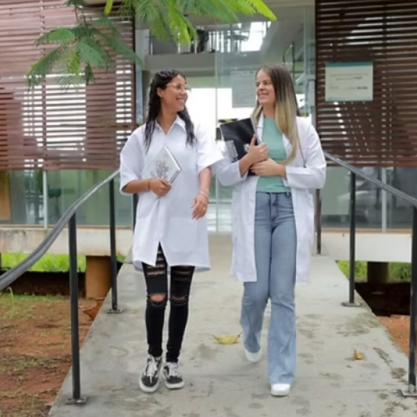 UEG abre vestibular de Medicina com 30 vagas para 2027