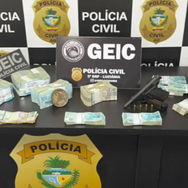 Idoso é preso com mais de R$ 500 mil e pistola em Novo Gama
