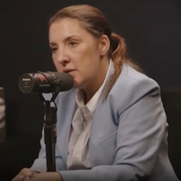 Coordenadora econômica de Flávio Bolsonaro defende uso de inteligência artificial para substituir servidores públicos