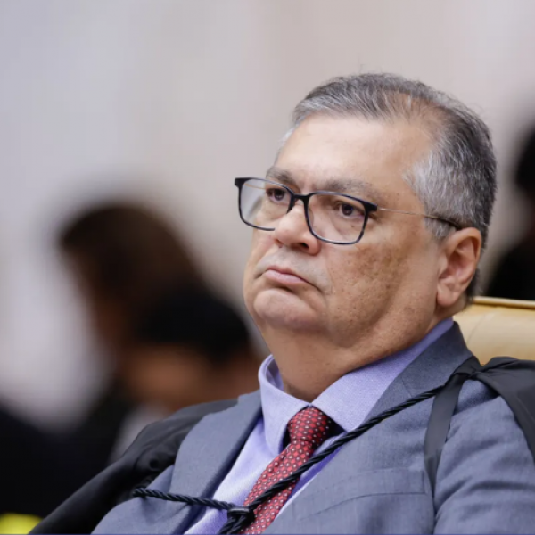 Dino intima partidos a explicar como funcionam as emendas parlamentares