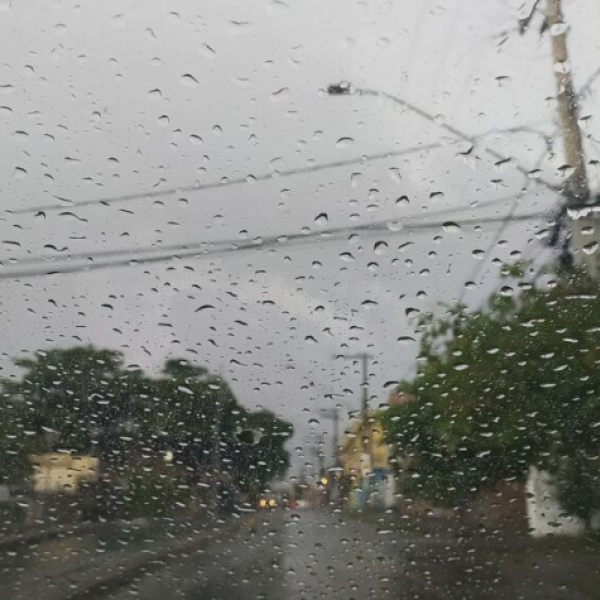 Calor e umidade elevam risco de tempestades isoladas em Goiás nesta semana