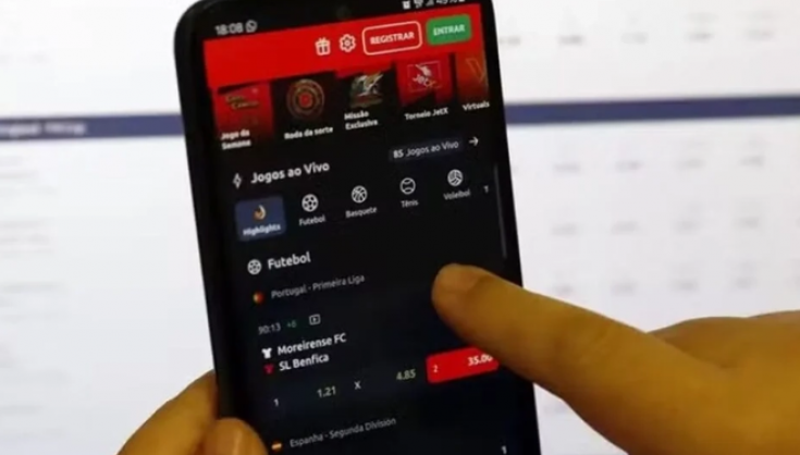 Bets e canetas emagrecedoras já estão em até 30% dos lares brasileiros, aponta pesquisa