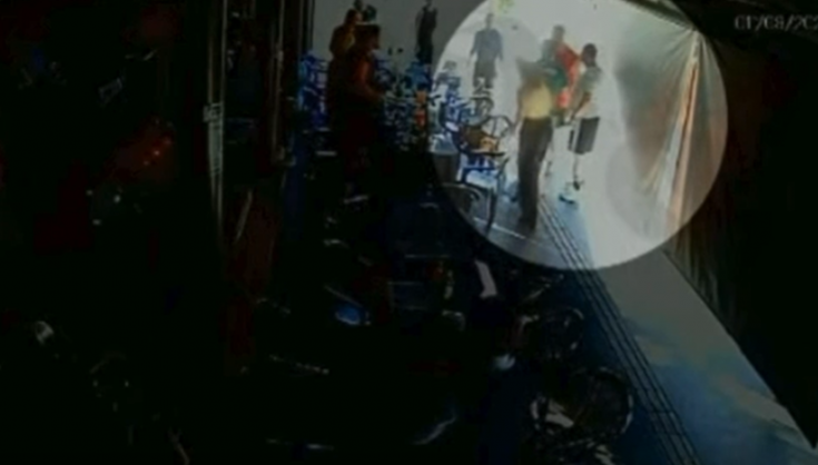 Homem volta armado a bar em Goiânia após elogio à companheira